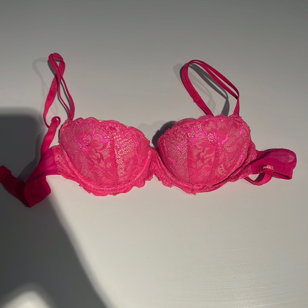 VS Pink Bra 32A
